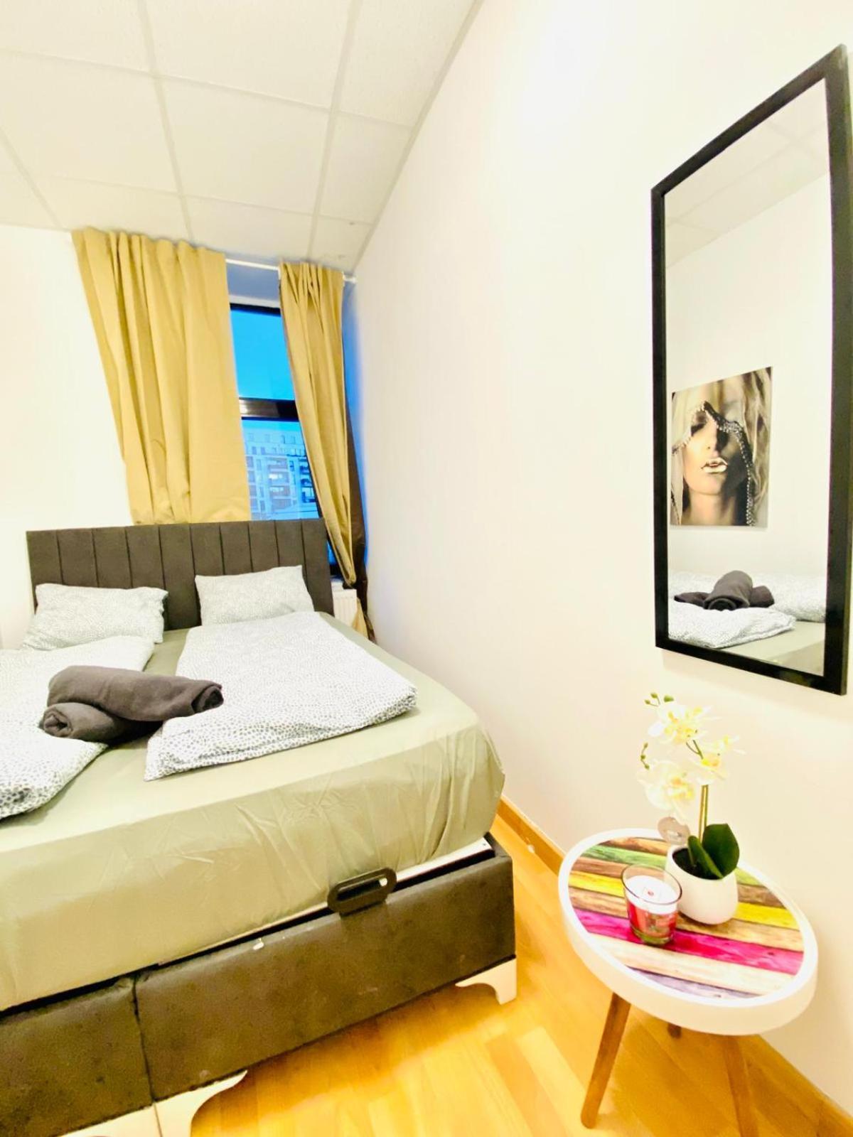 Affordable 3bedroom In Quiet Neighborhood Apartament Viena