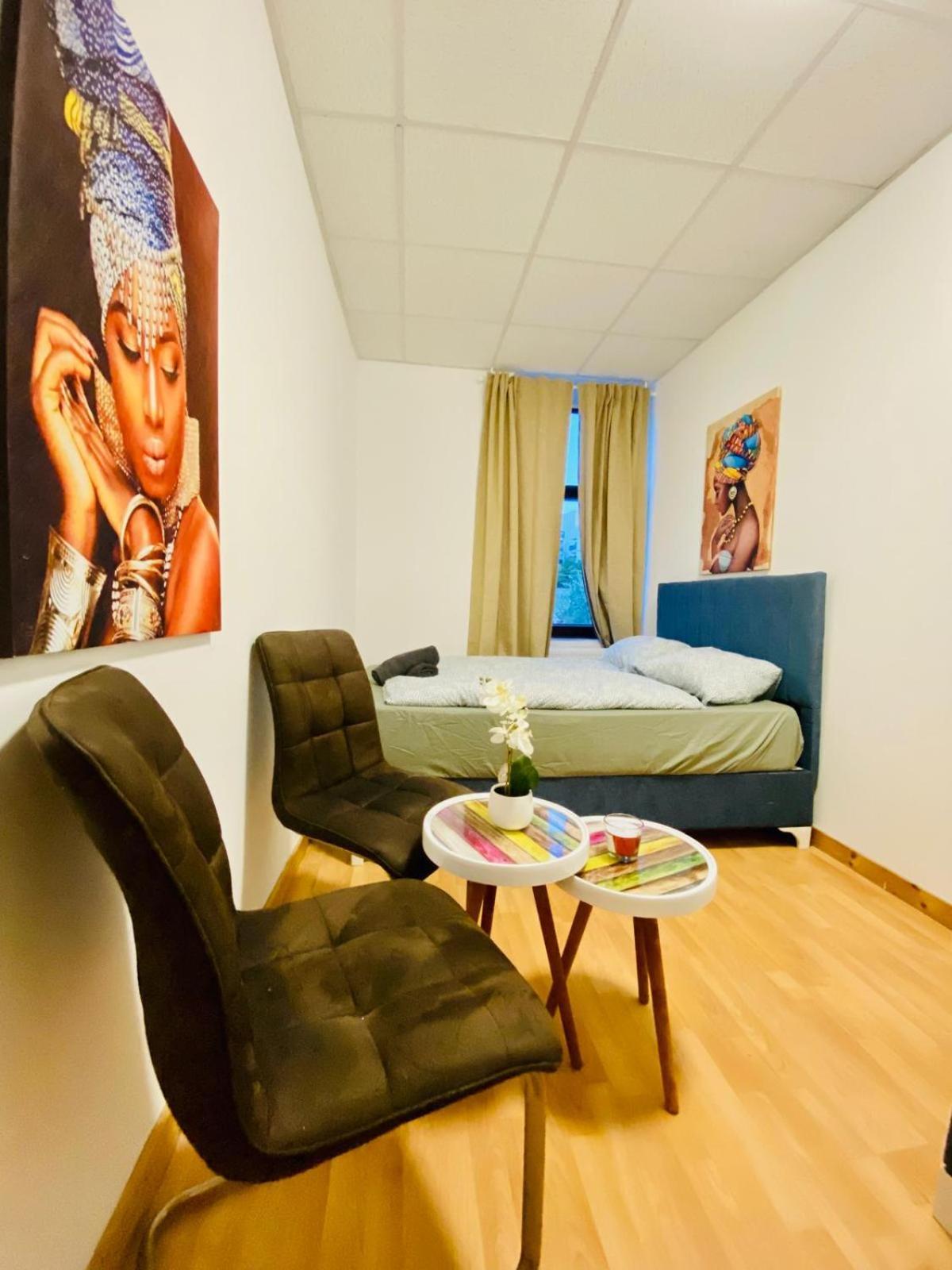 Apartament Affordable 3bedroom In Quiet Neighborhood *